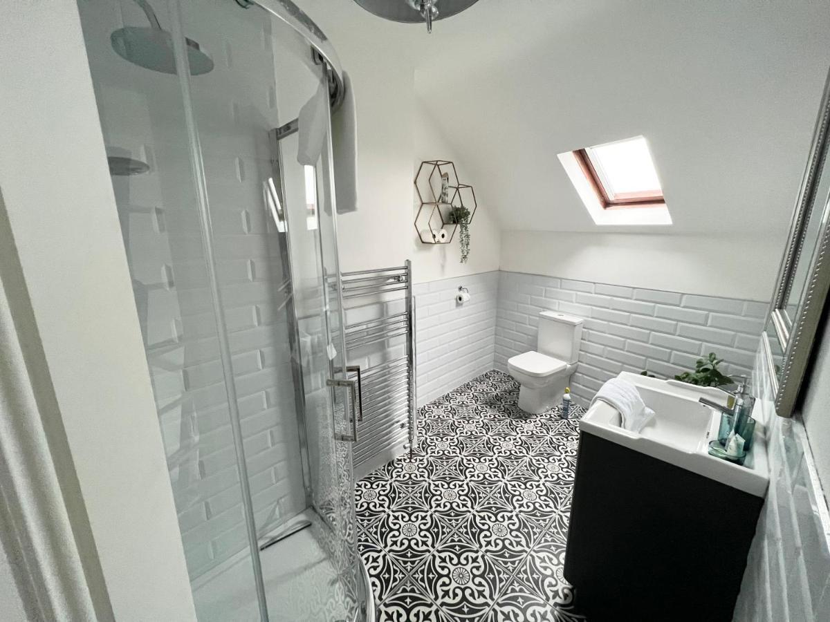 Luxury Belfast Stay - Townhouse Bagian luar foto